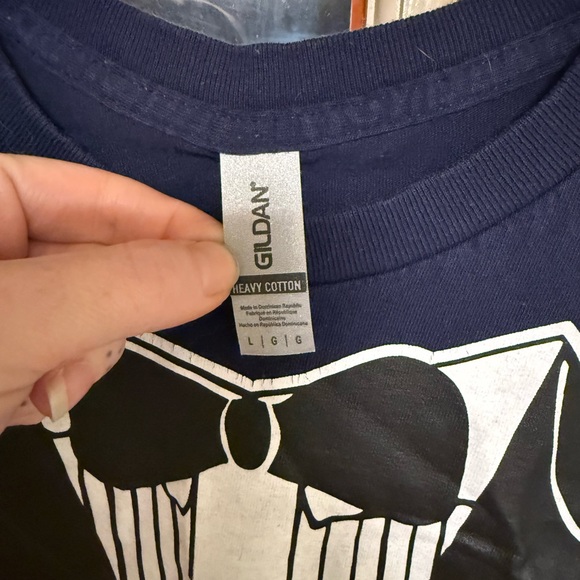 Vintage Men's Navy Tuxedo Print T-Shirt - Picture 2 of 3